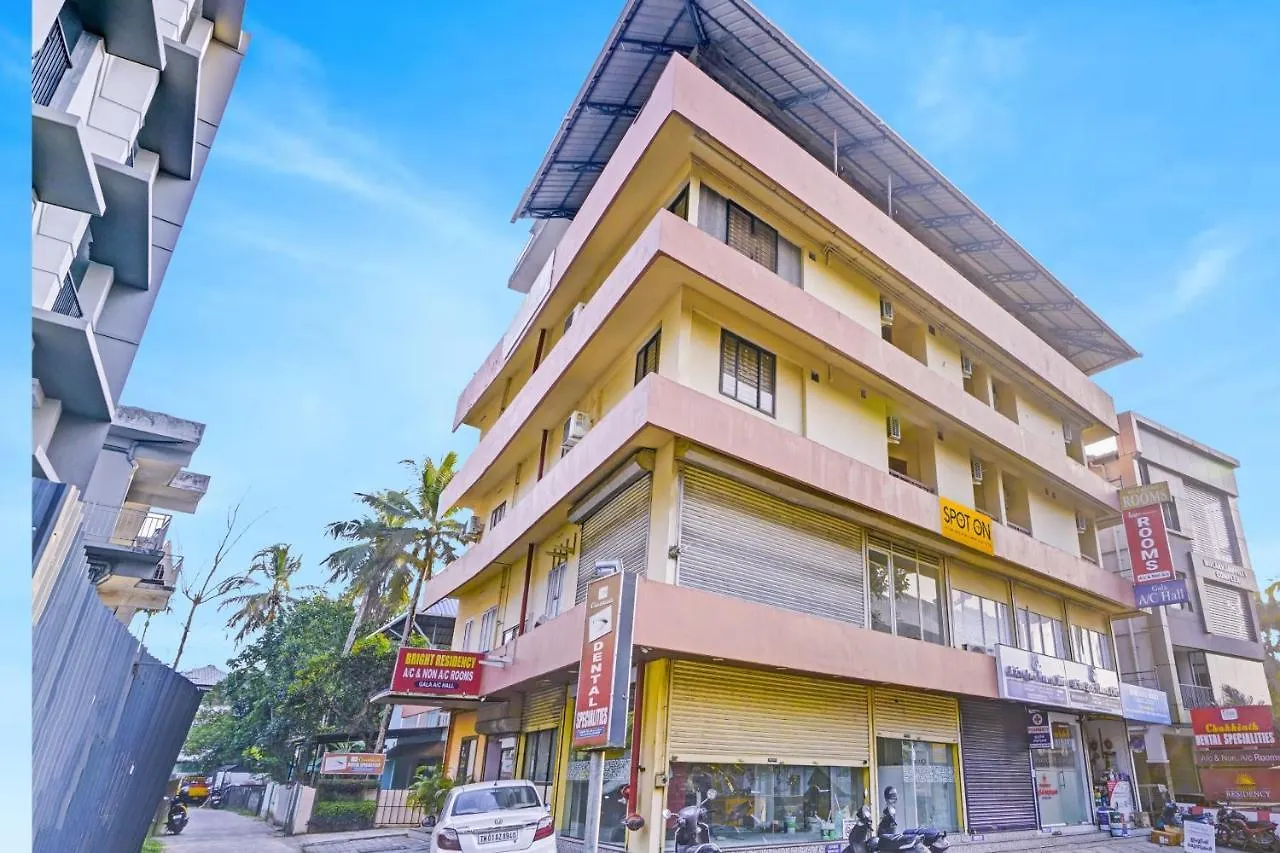 Spot On Bright Homes Elur Hotel